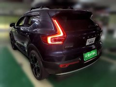 Volvo XC40 T4 AWD Smart Remote Luxury Edition - ფოტო 4