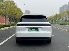 Li Auto i8 2025 Standard Edition - ფოტო 8