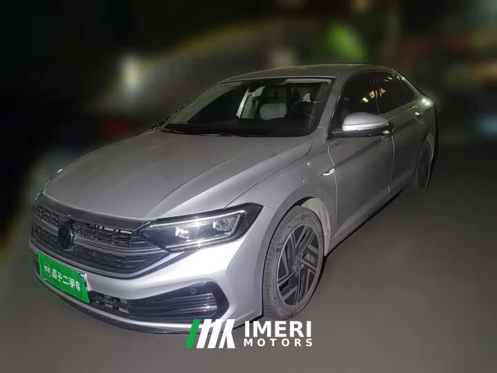 Volkswagen Sagitar 300TSI DSG Excellence Edition - ავტომობილი ჩინეთიდან