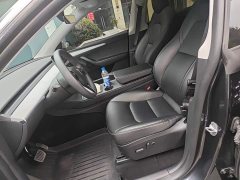Tesla Model Y Long Range All-Wheel Drive - ფოტო 11