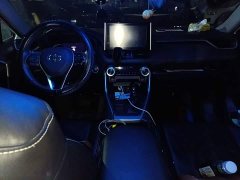 Toyota RAV4 2.0L CVT FWD Style Edition - ფოტო 10