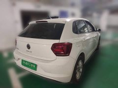 Volkswagen Polo Plus 1.5L Automatic Colorful Tech Edition - ფოტო 6