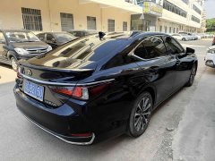 Lexus ES 2023 200 Luxury - ფოტო 11