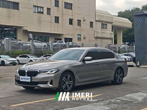 2023 BMW 5 Series Plug-in Hybrid 2022 Facelift II 535Le Luxury Edition - ავტომობილი ჩინეთიდან