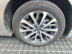 Lexus ES 200 Premium Edition - ფოტო 6