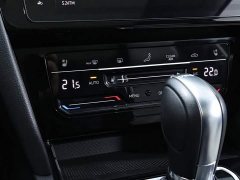 Volkswagen Magotan 2 Million Units Commemorative Edition 330TSI DSG Luxury - ფოტო 13