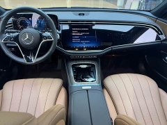 Mercedes-Benz E-Class New Energy 2024 E 350 e L Plug-in Hybrid Sedan - ფოტო 18