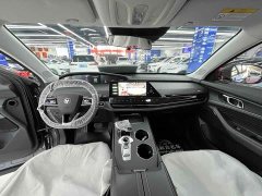 Changan UNI-K 2.0T Two-Wheel Drive Deluxe - ფოტო 5