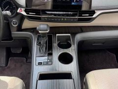Toyota Sienna 2.5L Hybrid Premium Luxury Edition - ფოტო 14