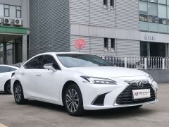 Lexus ES 2025 200 Premium Edition - ფოტო 3