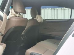 Lexus ES 2025 200 Premium Edition - ფოტო 9