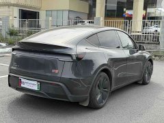Tesla Model Y Long Range All-Wheel Drive Launch Edition - ფოტო 15