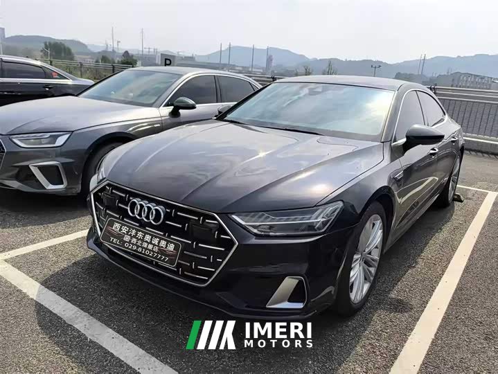 Audi A7L 45 TFSI Luxury