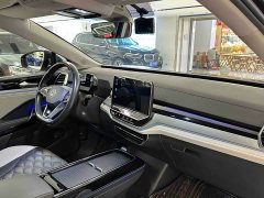 Audi ID.6 CROZZ 2021 Facelift Long Range PRO - ფოტო 13