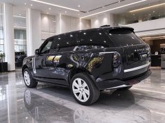Land Rover Range Rover 3.0 L6 400PS Genesis Extended Edition - ფოტო 2