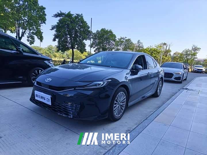 Toyota Camry 2.0GVP Luxury Edition