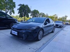 Toyota Camry 2.0GVP Luxury Edition - ფოტო 1