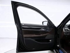 BMW 7 Series 740Li Premier M Sport Package - ფოტო 13