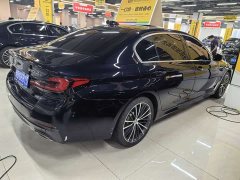 BMW 5 Series 530Li Premier M Sport Package - ფოტო 14