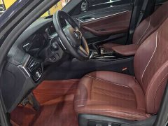 BMW 5 Series 530Li Premier M Sport Package - ფოტო 3