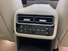 Li Auto L6 Pro - ფოტო 15