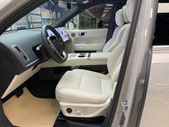 Li Auto L6 Pro - ფოტო 8