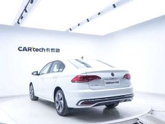 Volkswagen Bora 200TSI DSG Comfort Pro - ფოტო 20