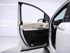 Toyota Sienna 2024 2.5L Hybrid AWD Premium - ფოტო 12