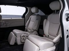 Toyota Sienna 2024 2.5L Hybrid AWD Premium - ფოტო 15