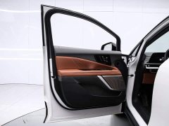 Cadillac IQ Aoge Four-Wheel Drive Long-Range Edition - ფოტო 11
