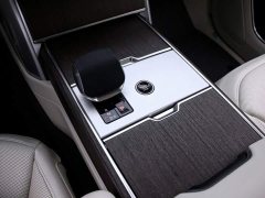 Land Rover Range Rover 2025 3.0L V6 400PS Extended Wheelbase Prestige Edition - ფოტო 10