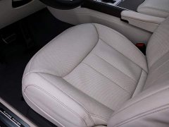 Land Rover Range Rover 2025 3.0L V6 400PS Extended Wheelbase Prestige Edition - ფოტო 15
