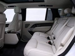 Land Rover Range Rover 2025 3.0L V6 400PS Extended Wheelbase Prestige Edition - ფოტო 16