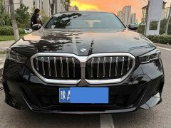 BMW 5 Series 525Li M Sport Package - ფოტო 2