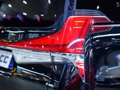 Lexus LM 2020 300h Four-Seat Royal Edition - ფოტო 10