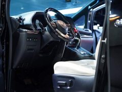 Lexus LM 2020 300h Four-Seat Royal Edition - ფოტო 14