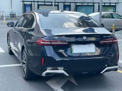 BMW i5 eDrive 35L M Sport Package - ფოტო 12