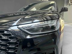 Audi Q5L Sportback 2022 Facelift 40 TFSI Luxury - ფოტო 2