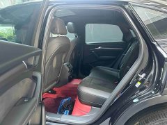 Audi Q5L Sportback 2022 Facelift 40 TFSI Luxury - ფოტო 5