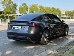 Tesla Model 3 2023 Rear-Wheel Drive - ფოტო 10