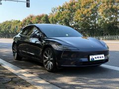 Tesla Model 3 2023 Rear-Wheel Drive - ფოტო 3