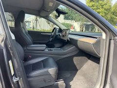 Tesla Model Y Rear-Wheel Drive - ფოტო 13