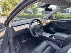 Tesla Model Y Rear-Wheel Drive - ფოტო 8