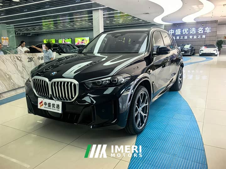 BMW X5 xDrive 30Li M Sport Luxury Night Edition Package