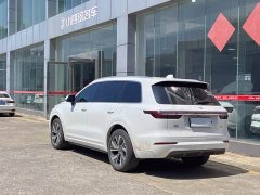 Li Auto ONE Extended Range 6-Seater - ფოტო 4