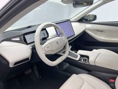 Deepal Deep Blue SL03 1.5L 1200 Extended Range Version - ფოტო 13