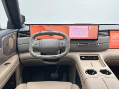 IM Motors Zhiji LS8 66 Ultra Tech Flagship 5-Seater - ფოტო 19