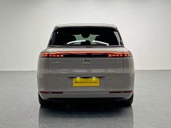 IM Motors Zhiji LS8 66 Ultra Tech Flagship 5-Seater - ფოტო 5