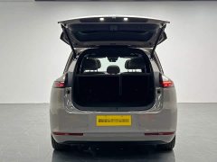 IM Motors Zhiji LS8 66 Ultra Tech Flagship 5-Seater - ფოტო 9