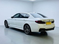 BMW 5 Series Facelift 530Li Executive M Sport Package - ფოტო 4